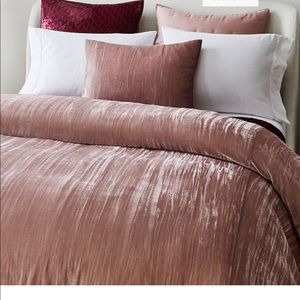 NWT - Dusty Blush - King - Duvet & Shams